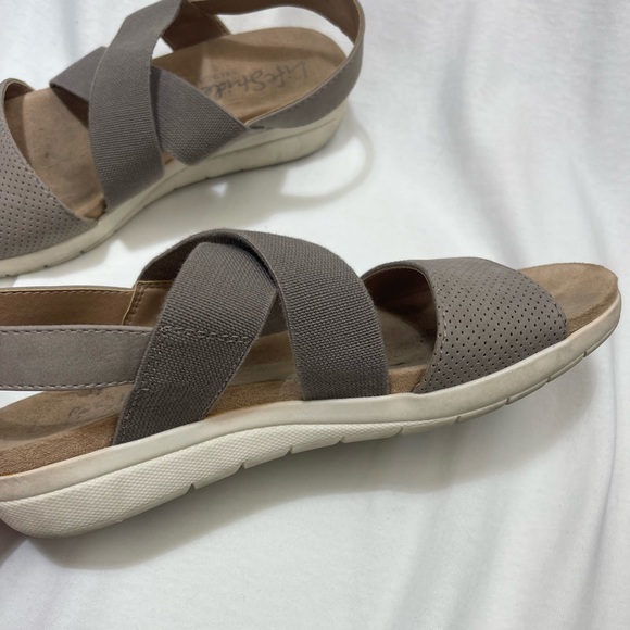 Life Stride Velocity 2.0 Khaki Stretch Sandals size 8 - Picture 3 of 7